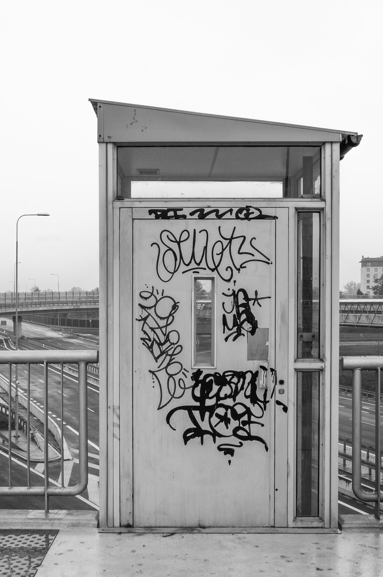 Adam Mazek Photography Warsaw 2018. Graffiti on the doors.