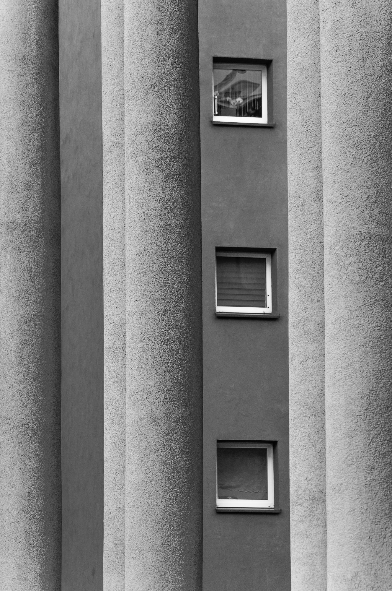Adam Mazek Photography Warsaw 2017. Minimalism. Windows and columns. Concrete. "Negation of the End." Inspired by Sheeler. "Negacja Końca"