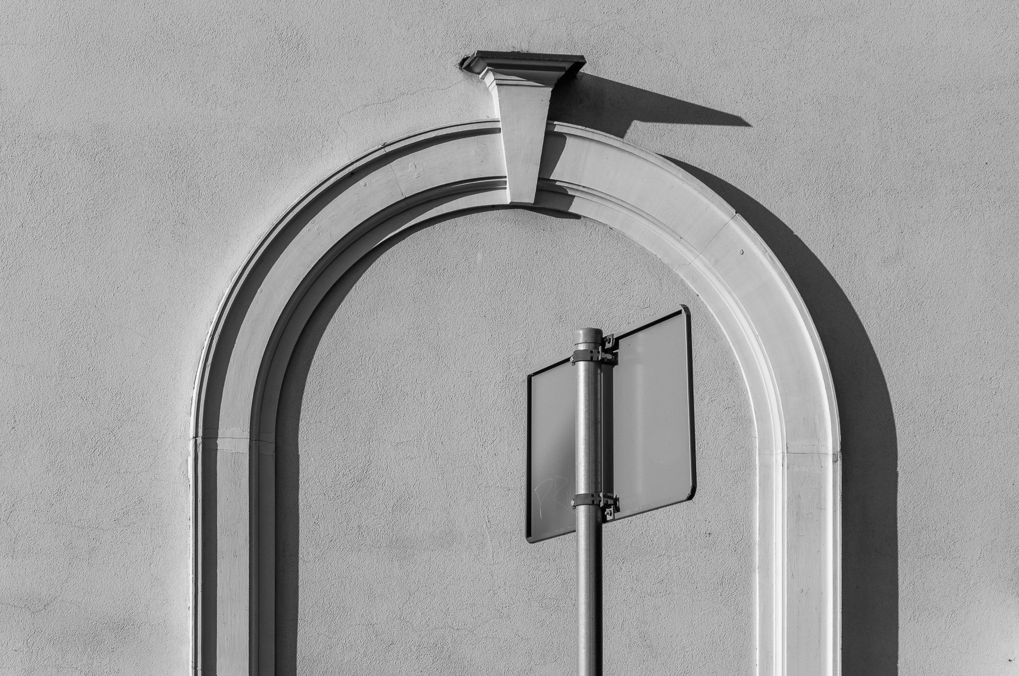 Adam Mazek Photography Warsaw 2018 Minimalism. Geometry. Sign and the arche.
