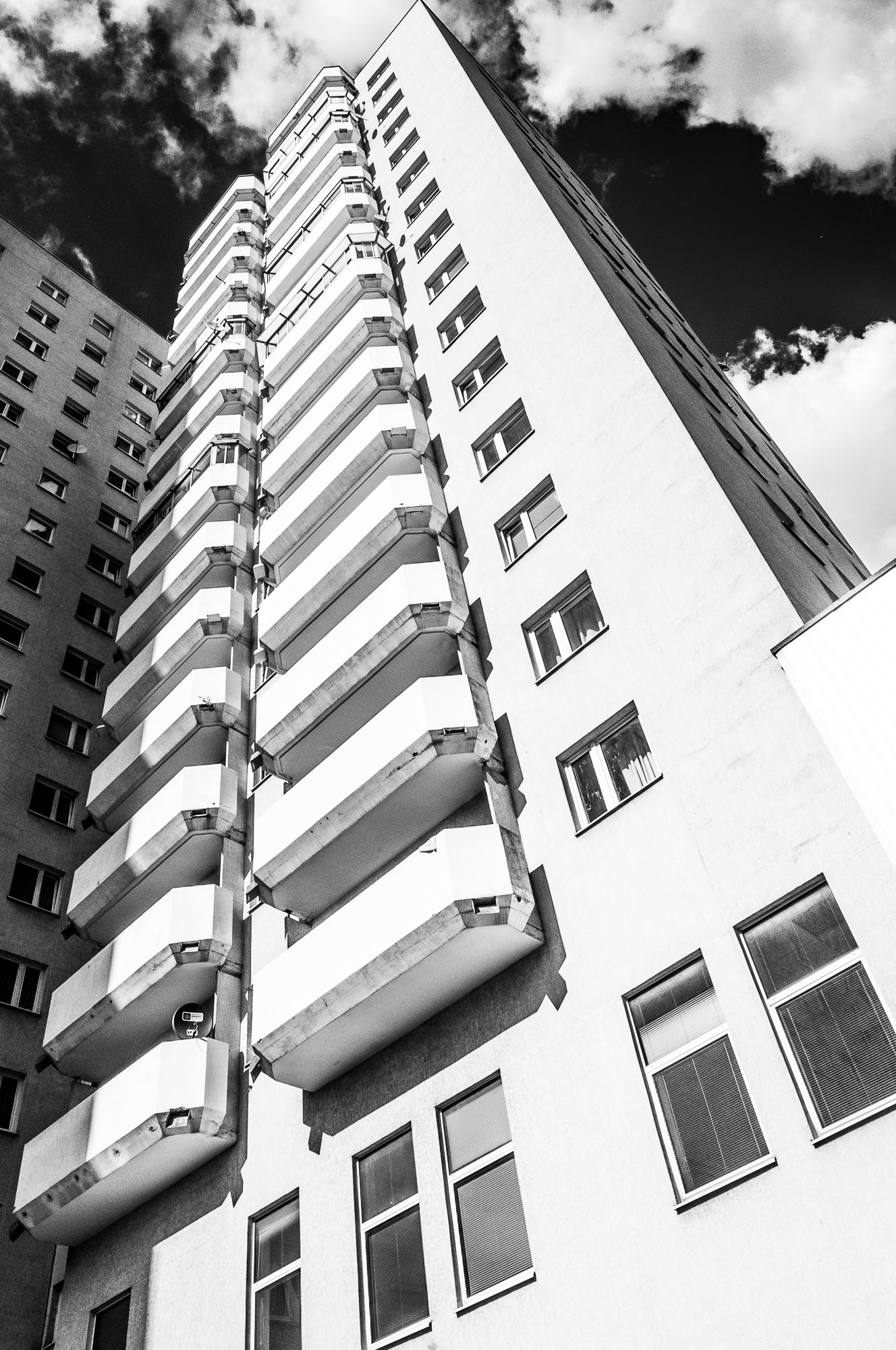 Adam Mazek Photography Warsaw 2017. Blocks of flats. Perspective. Dynamism. Portfolio: "Perspective, part III."