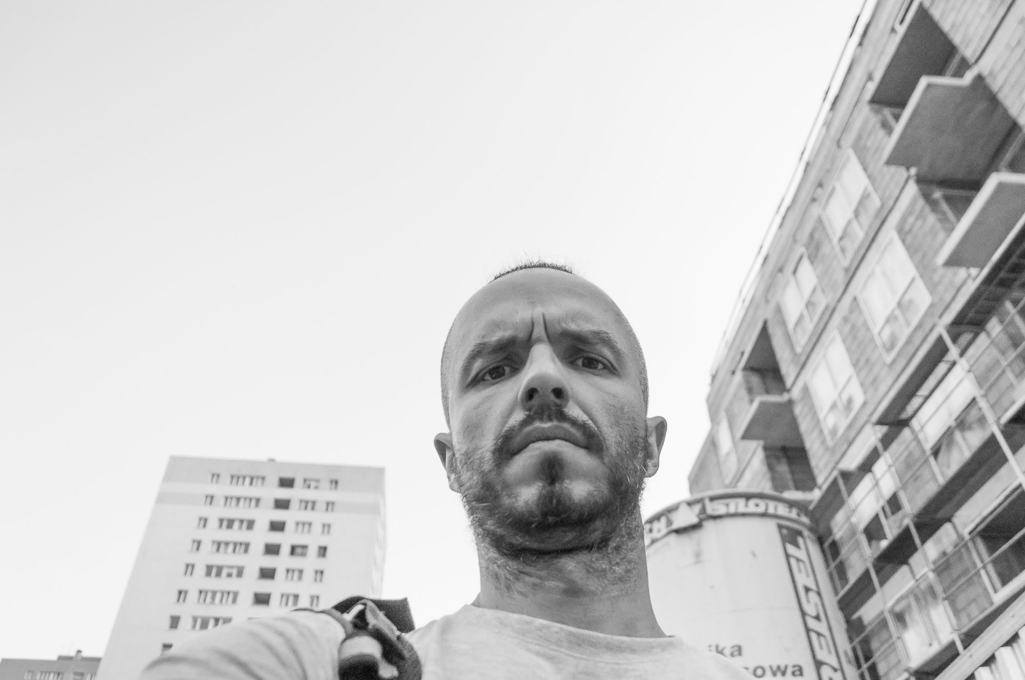 Adam Mazek Photography street photography Warsaw 2018. The Photographer. Selfie. Minimalism.
