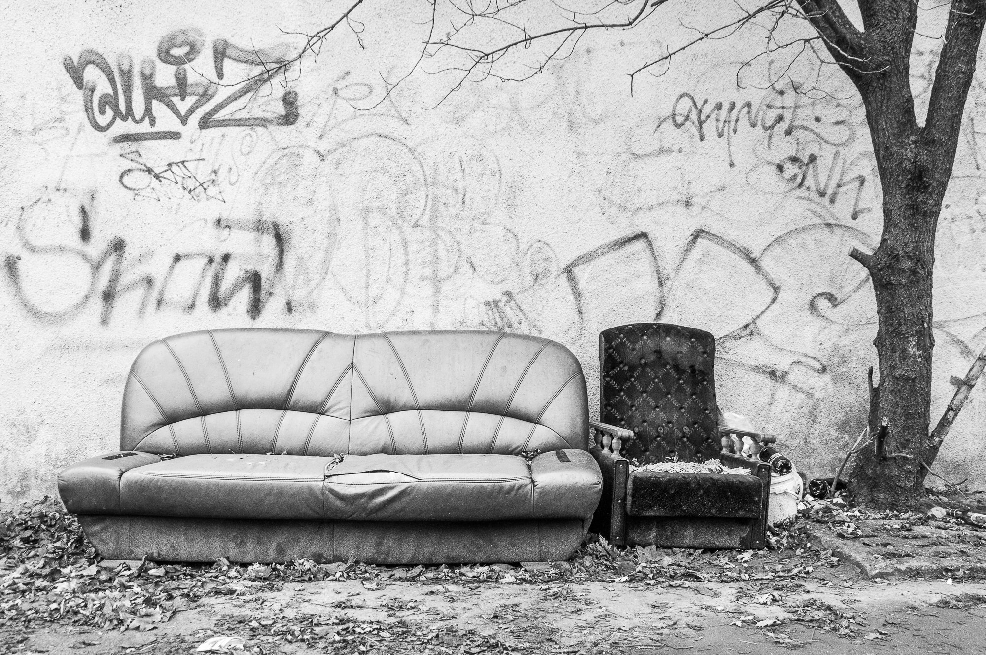 Adam Mazek Photography Warsaw 2018. Minimalism. Concrete. Furniture.