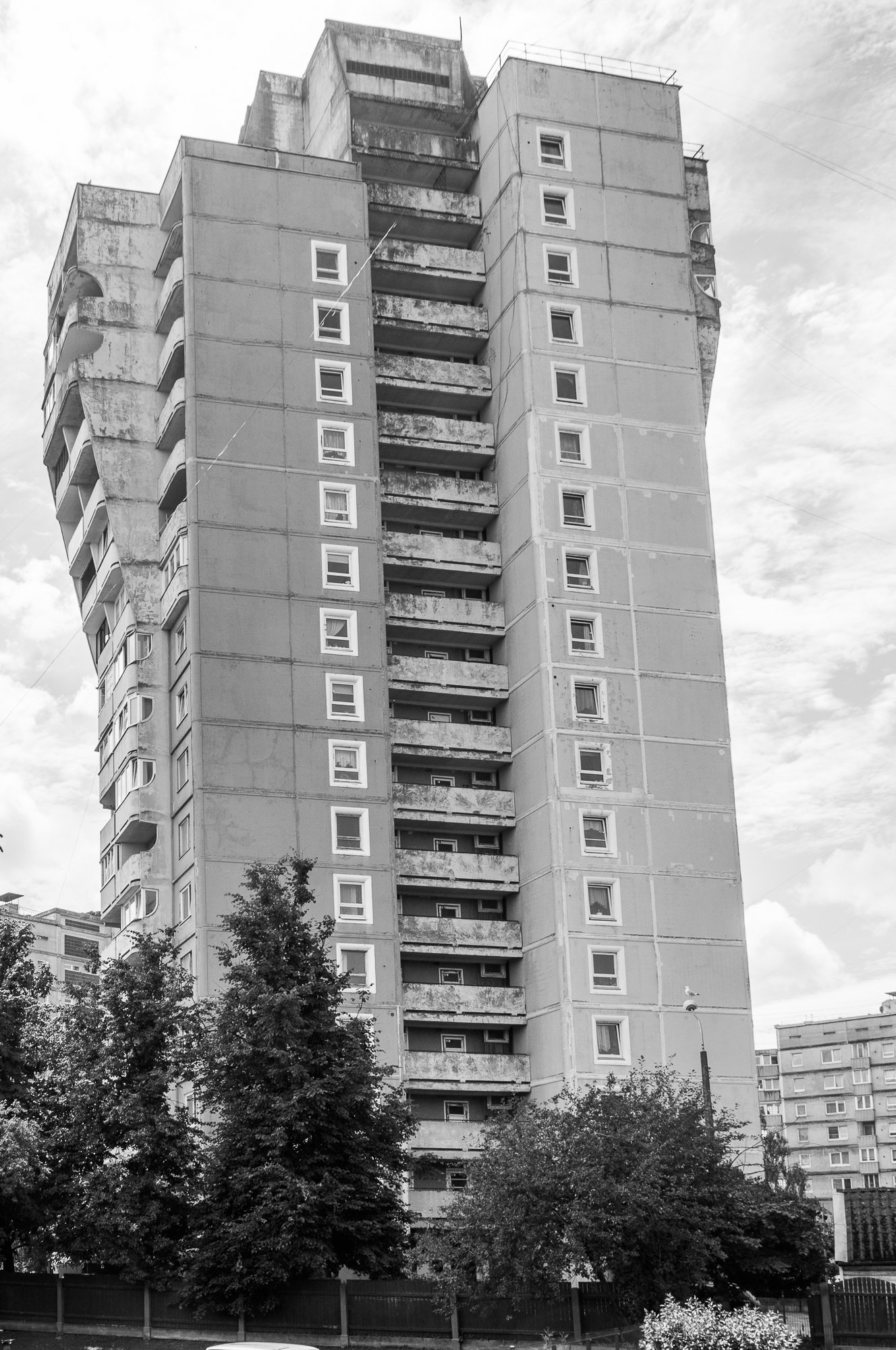 Adam Mazek Photography Riga 2021. Post: "How to evoke dreams?" Minimalism. Blocks of flats in Riga.