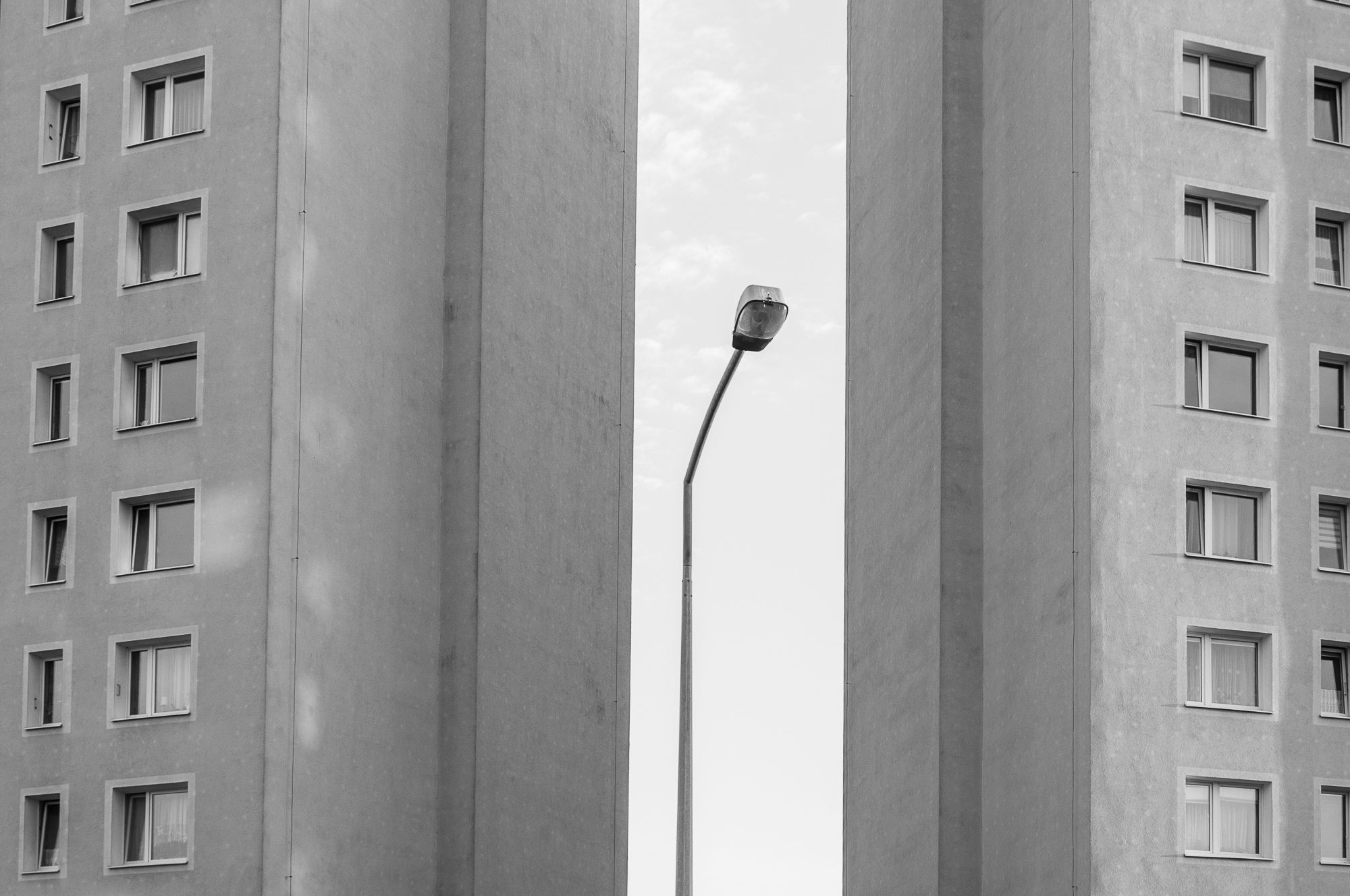 Adam Mazek Photography 2022. Warsaw Street Photography. Post: "Humankind explores the Universe to get to know our homeland, planet Earth." Minimalism.